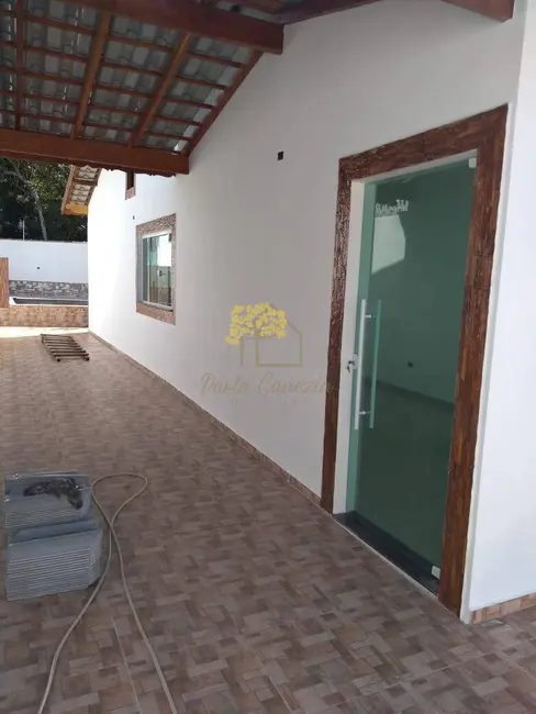 Foto 3 de Casa com 3 quartos à venda, 89m2 em Itanhaem - SP