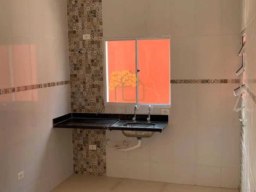 Foto 1 de Casa com 2 quartos à venda, 72m2 em Itanhaem - SP