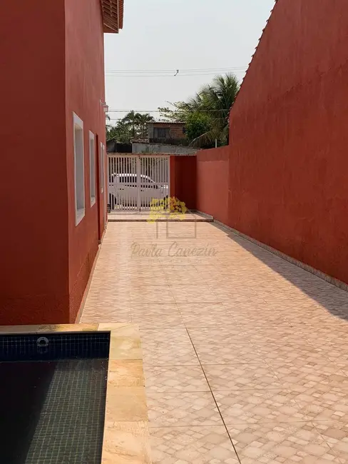 Foto 6 de Casa com 2 quartos à venda, 72m2 em Itanhaem - SP