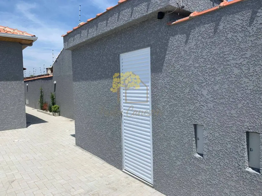 Casa de Condomínio com 2 quartos à venda, 63m2 em Itanhaem - SP - imagem 3 Foto 3 de Casa de Condomínio com 2 quartos à venda, 63m2 em Itanhaem - SP