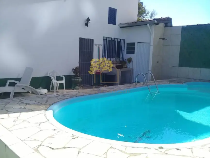 Foto 3 de Casa com 4 quartos à venda e para alugar, 150m2 em Itanhaem - SP