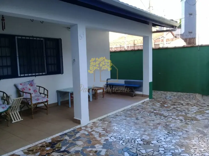 Foto 7 de Casa com 4 quartos à venda e para alugar, 150m2 em Itanhaem - SP