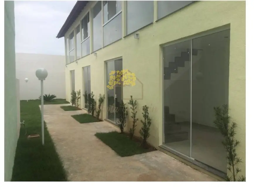 Casa de Condomínio com 2 quartos à venda, 48m2 em Itanhaem - SP - imagem 3 Foto 3 de Casa de Condomínio com 2 quartos à venda, 48m2 em Itanhaem - SP