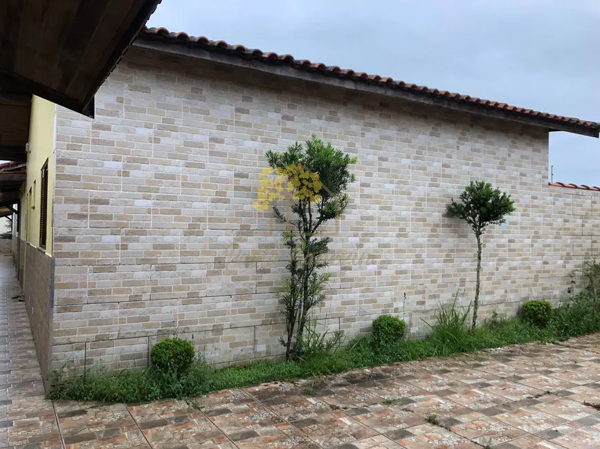 Foto 5 de Casa com 2 quartos à venda, 62m2 em Itanhaem - SP