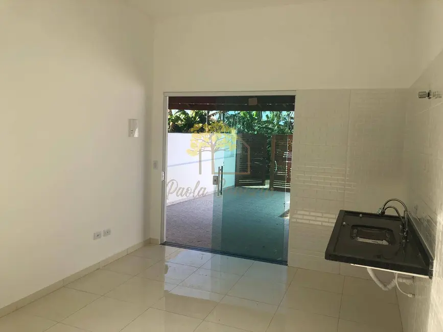 Foto 6 de Casa com 2 quartos à venda, 74m2 em Itanhaem - SP
