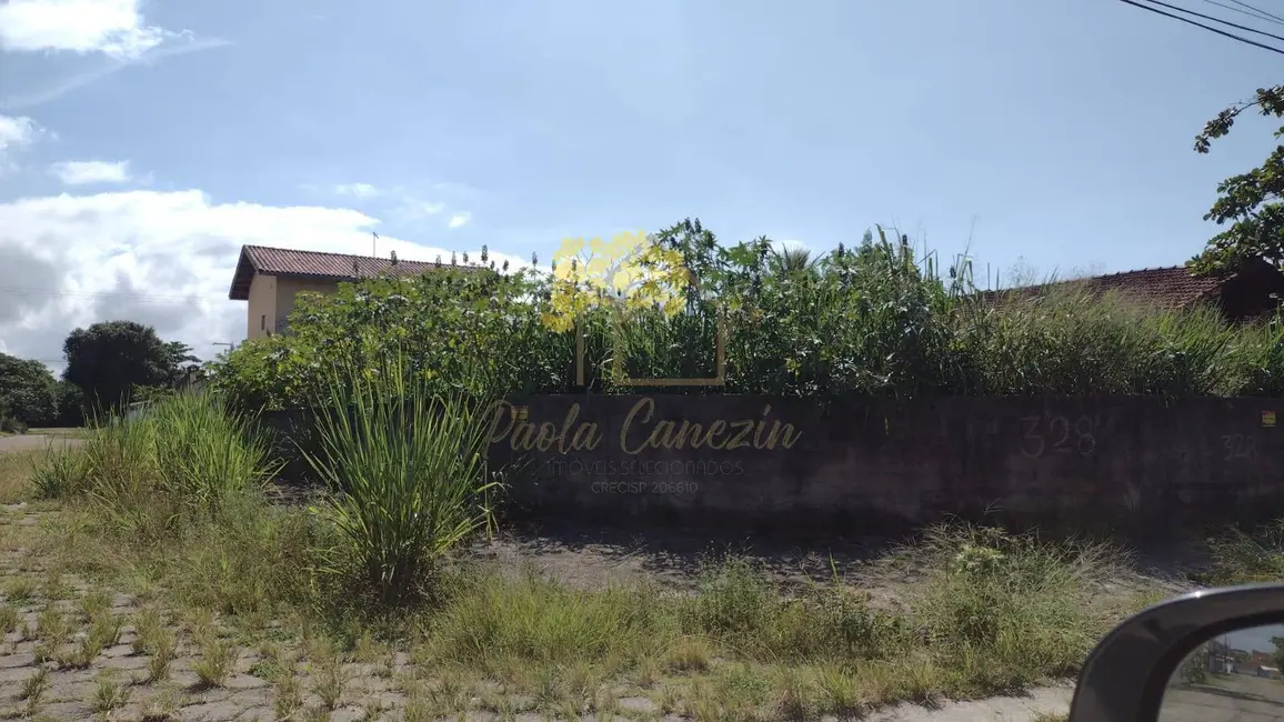 Foto 1 de Terreno / Lote à venda, 373m2 em Itanhaem - SP