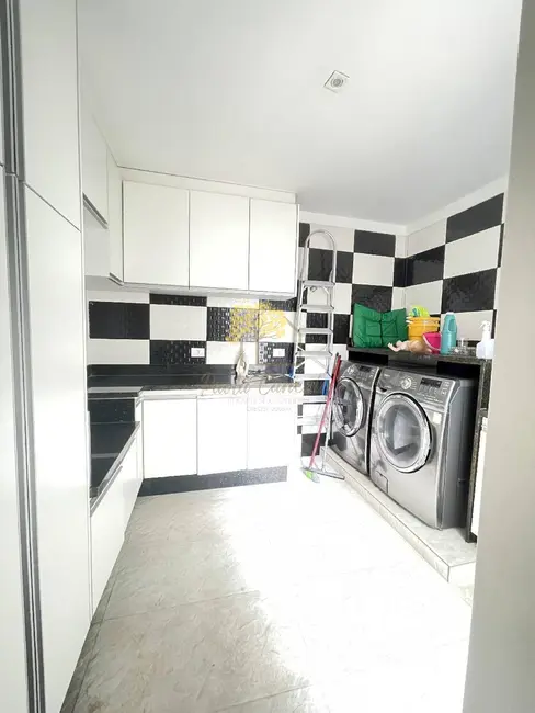 Casa de Condomínio com 5 quartos à venda, 450m2 em Centro, Itanhaem - SP - imagem 7 Foto 7 de Casa de Condomínio com 5 quartos à venda, 450m2 em Centro, Itanhaem - SP