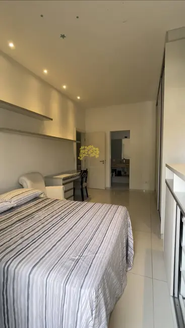 Casa de Condomínio com 5 quartos à venda, 450m2 em Centro, Itanhaem - SP - imagem 4 Foto 4 de Casa de Condomínio com 5 quartos à venda, 450m2 em Centro, Itanhaem - SP
