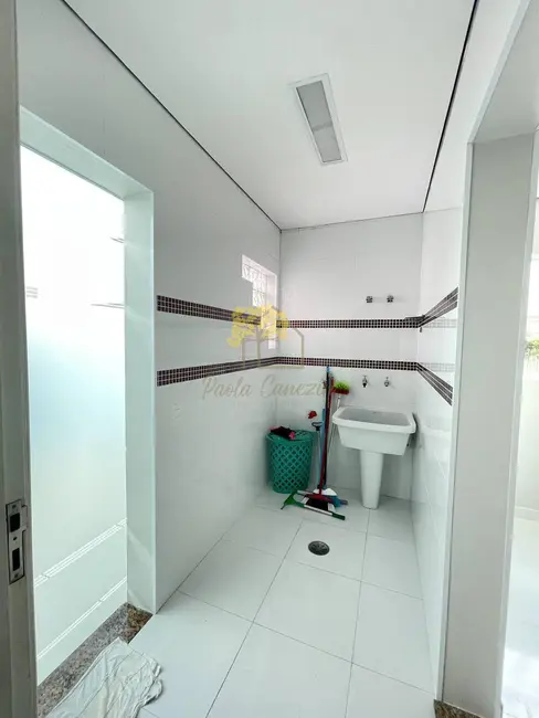 Foto 7 de Casa com 3 quartos à venda, 270m2 em Centro, Itanhaem - SP