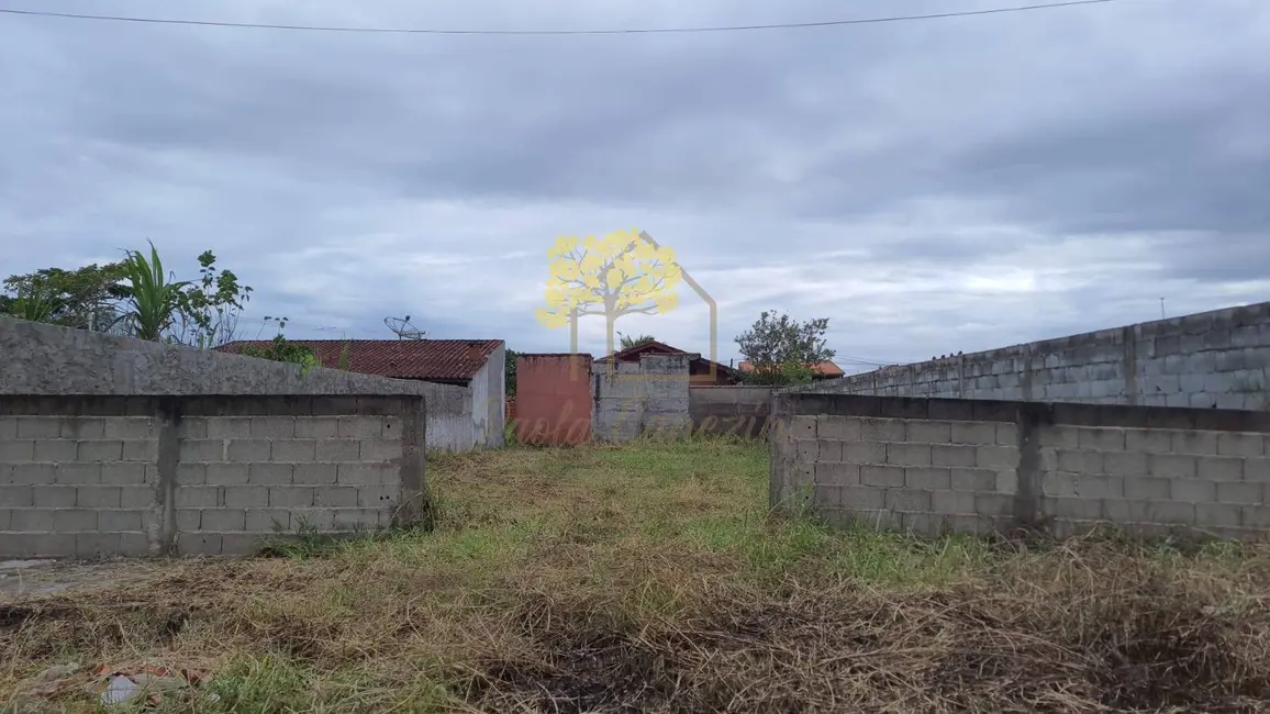 Foto 1 de Terreno / Lote à venda, 388m2 em Itanhaem - SP