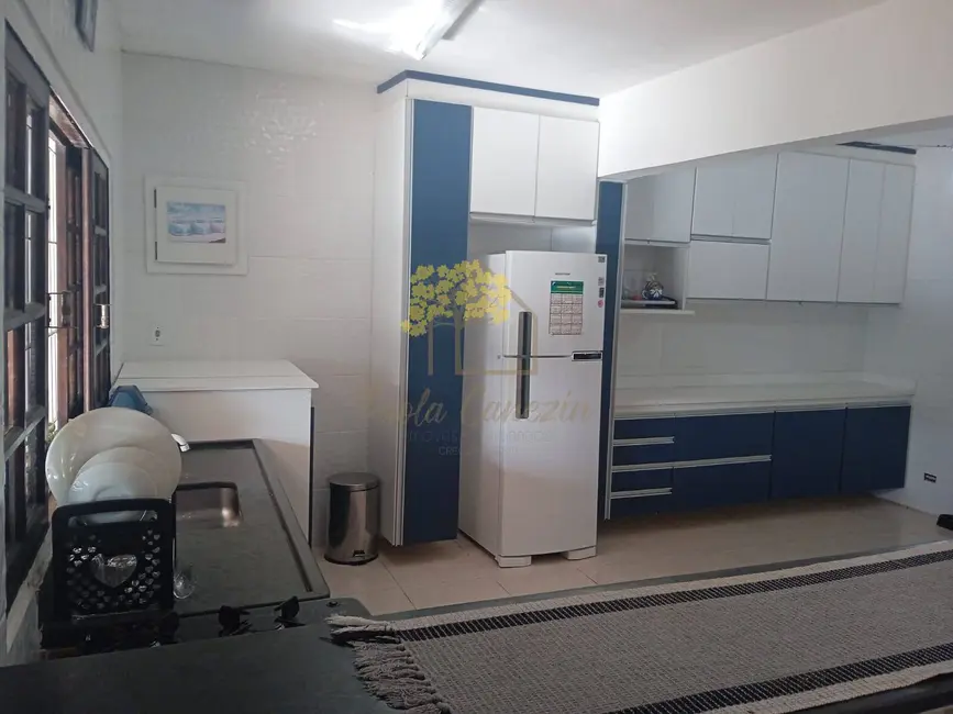 Foto 4 de Casa com 3 quartos à venda, 164m2 em Itanhaem - SP