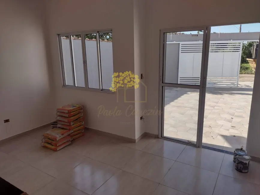 Casa com 3 quartos à venda, 60m2 em Itanhaem - SP - imagem 7 Foto 7 de Casa com 3 quartos à venda, 60m2 em Itanhaem - SP
