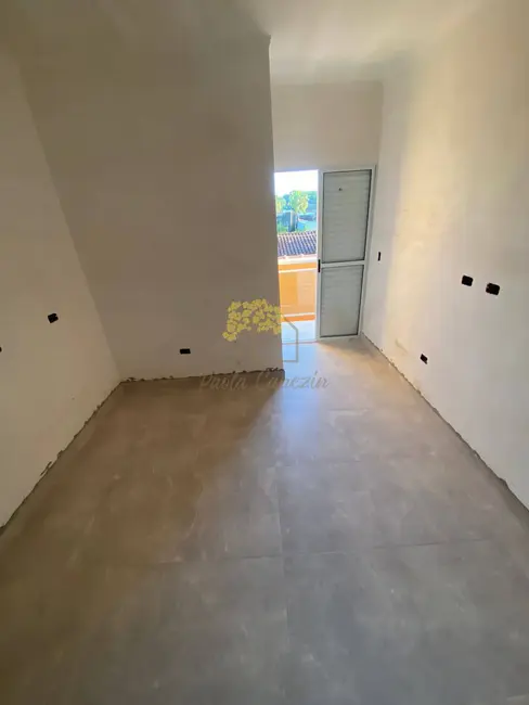 Casa de Condomínio com 2 quartos à venda, 64m2 em Itanhaem - SP - imagem 5 Foto 5 de Casa de Condomínio com 2 quartos à venda, 64m2 em Itanhaem - SP