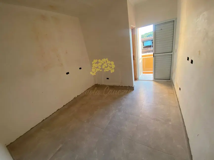Casa de Condomínio com 2 quartos à venda, 64m2 em Itanhaem - SP - imagem 4 Foto 4 de Casa de Condomínio com 2 quartos à venda, 64m2 em Itanhaem - SP