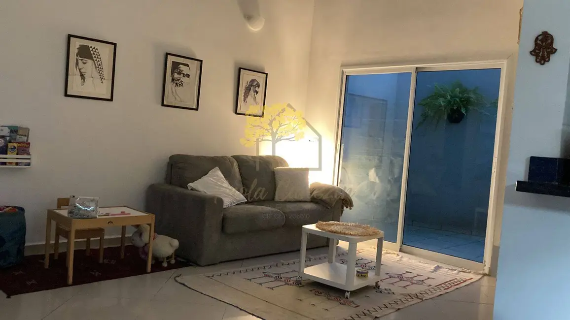 Foto 1 de Casa com 3 quartos à venda, 106m2 em Itanhaem - SP