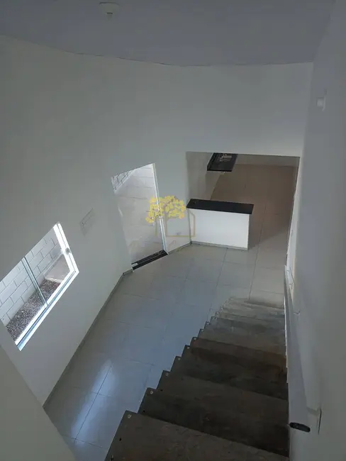 Foto 1 de Casa com 2 quartos à venda, 130m2 em Itanhaem - SP