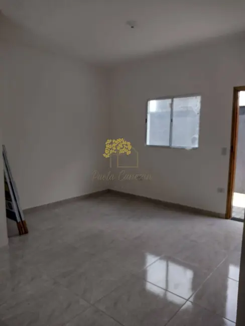 Casa com 2 quartos à venda, 60m2 em Itanhaem - SP - imagem 8 Foto 8 de Casa com 2 quartos à venda, 60m2 em Itanhaem - SP
