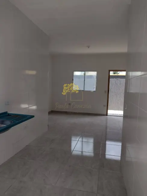 Casa com 2 quartos à venda, 60m2 em Itanhaem - SP - imagem 7 Foto 7 de Casa com 2 quartos à venda, 60m2 em Itanhaem - SP