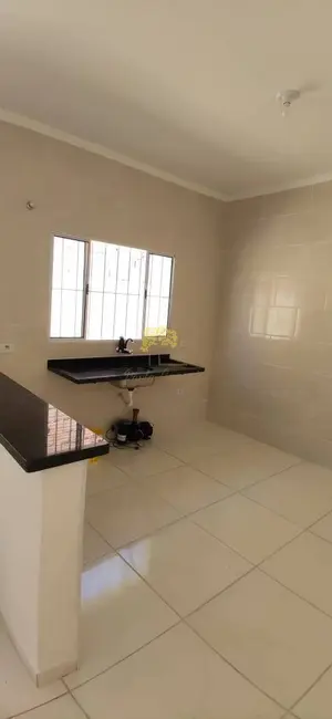 Foto 9 de Casa com 2 quartos à venda, 50m2 em Itanhaem - SP