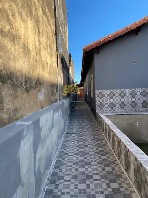 Foto 4 de Casa com 3 quartos à venda, 215m2 em Mongagua - SP