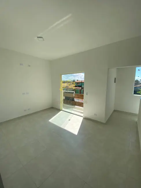 Foto 3 de Casa com 2 quartos à venda, 84m2 em Itanhaem - SP