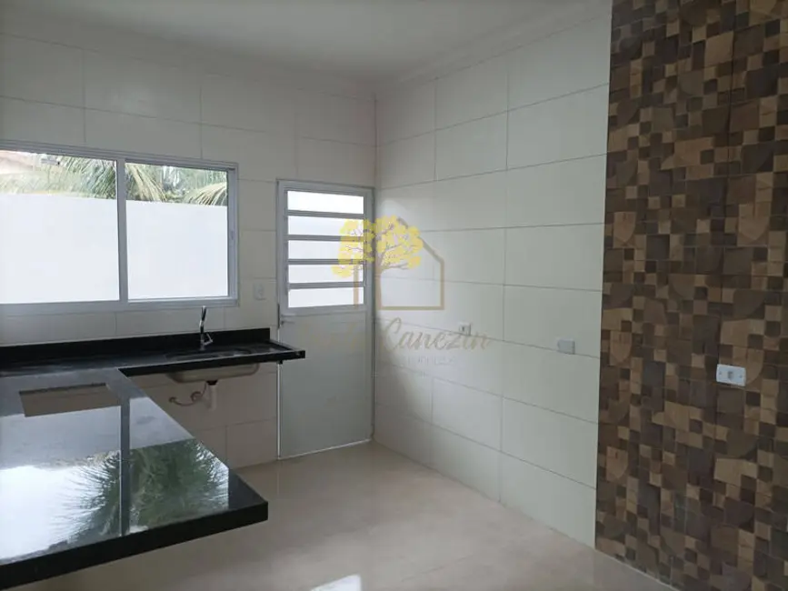 Foto 8 de Casa com 3 quartos à venda, 210m2 em Itanhaem - SP