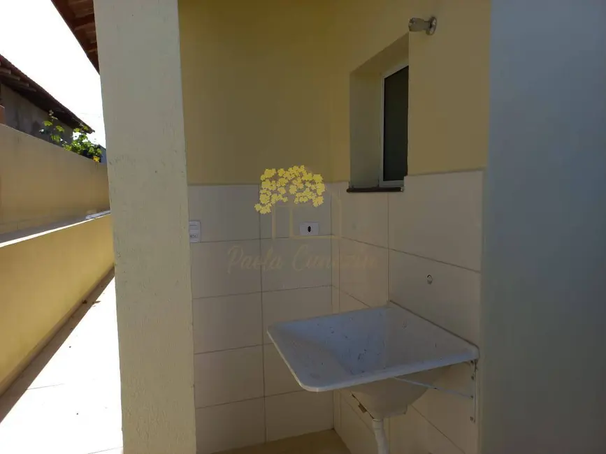 Foto 2 de Casa com 2 quartos à venda, 64m2 em Itanhaem - SP