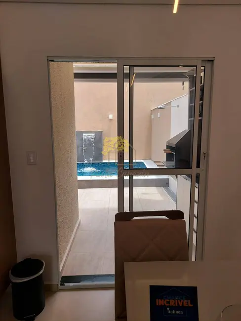 Foto 8 de Casa com 3 quartos à venda em Itanhaem - SP