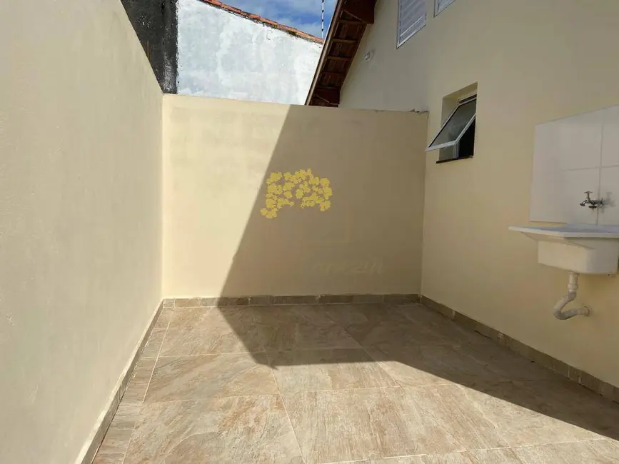 Foto 9 de Casa com 2 quartos à venda, 200m2 em Itanhaem - SP