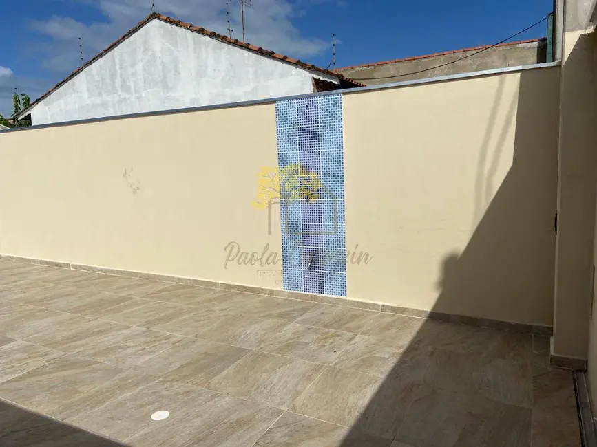 Foto 4 de Casa com 2 quartos à venda, 200m2 em Itanhaem - SP