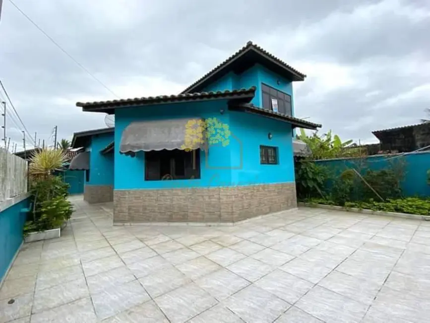 Foto 2 de Casa com 3 quartos à venda, 283m2 em Itanhaem - SP