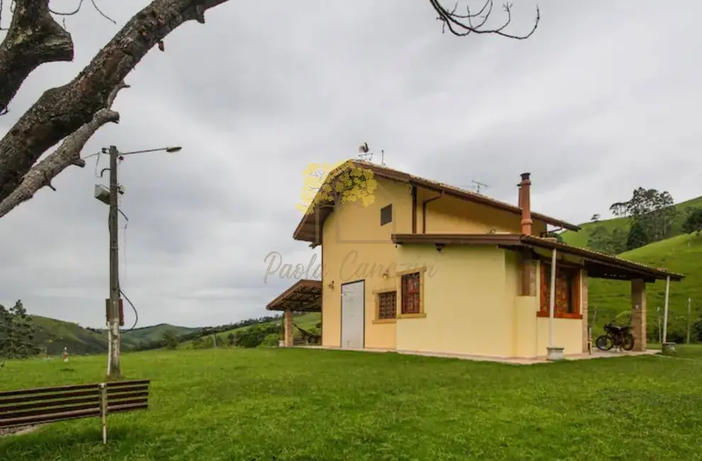 Foto 1 de Chácara com 2 quartos à venda em Sao Jose Dos Campos - SP