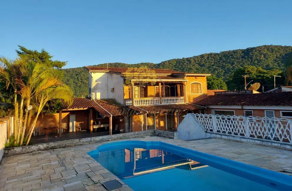 Foto 1 de Casa com 2 quartos à venda em Itanhaem - SP