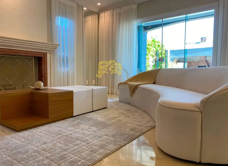 Foto 3 de Casa de Condomínio com 6 quartos à venda, 480m2 em Sao Jose Dos Campos - SP