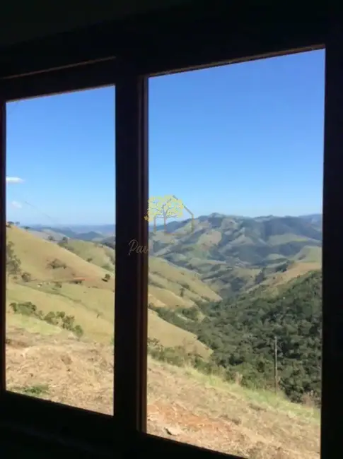 Foto 2 de Sítio / Rancho com 3 quartos à venda e para alugar, 150m2 em Sao Jose Dos Campos - SP