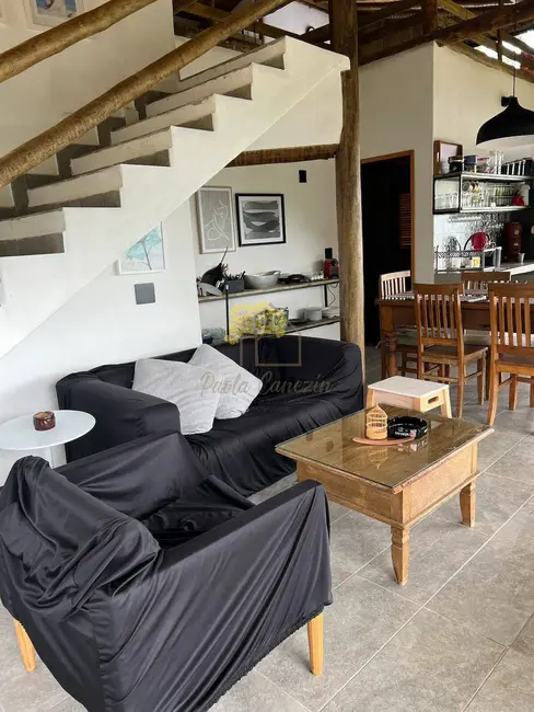 Sítio / Rancho com 2 quartos à venda e para alugar, 130m2 em Sao Jose Dos Campos - SP - imagem 9 Foto 9 de Sítio / Rancho com 2 quartos à venda e para alugar, 130m2 em Sao Jose Dos Campos - SP