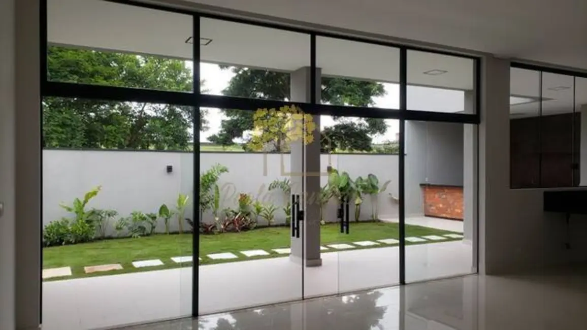 Foto 6 de Casa de Condomínio com 3 quartos à venda, 254m2 em Cacapava - SP