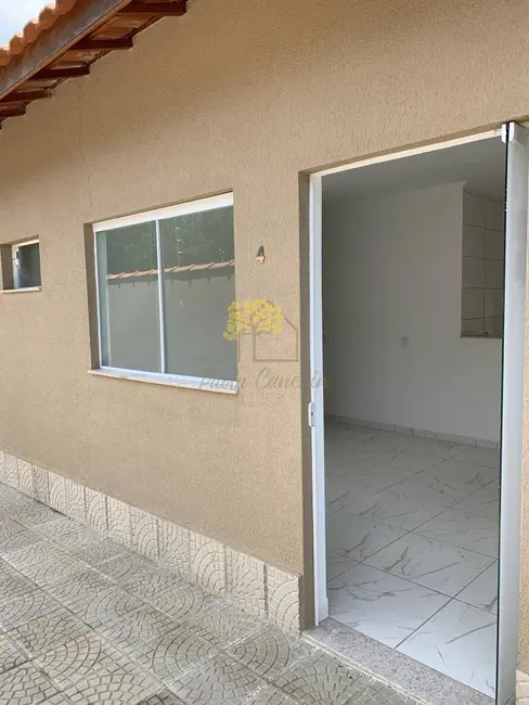 Casa de Condomínio com 1 quarto à venda, 42m2 em Itanhaem - SP - imagem 2 Foto 2 de Casa de Condomínio com 1 quarto à venda, 42m2 em Itanhaem - SP