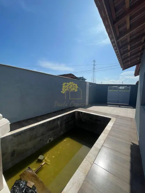 Foto 6 de Casa com 2 quartos à venda, 67m2 em Itanhaem - SP