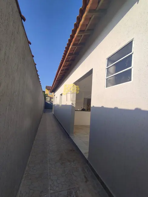 Foto 4 de Casa com 2 quartos à venda, 175m2 em Itanhaem - SP