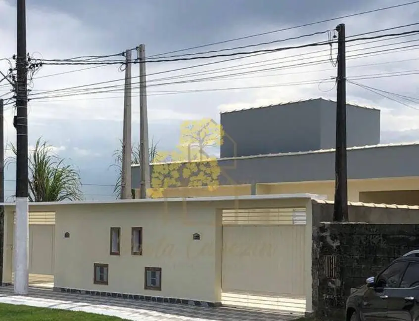 Foto 2 de Casa com 3 quartos à venda, 160m2 em Itanhaem - SP