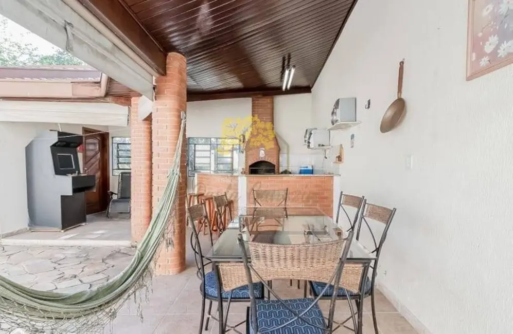 Foto 4 de Casa de Condomínio com 4 quartos à venda, 330m2 em Sao Jose Dos Campos - SP
