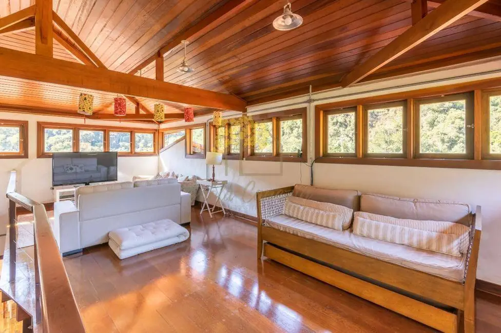 Foto 6 de Sítio / Rancho com 4 quartos à venda, 400m2 em Sao Jose Dos Campos - SP