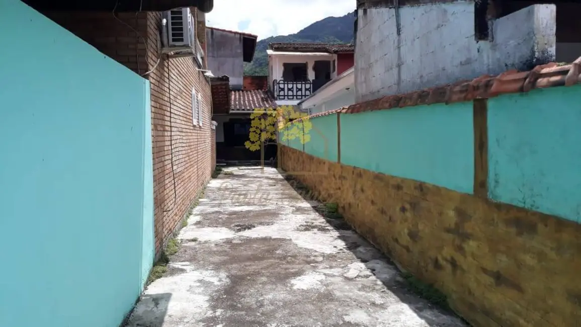 Foto 8 de Casa com 4 quartos à venda e para alugar em Jardim Jaqueira, Caraguatatuba - SP