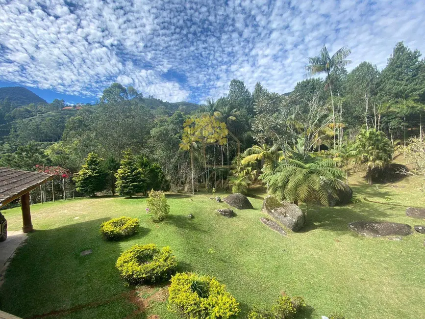 Foto 2 de Sítio / Rancho com 3 quartos à venda, 250m2 em Sao Jose Dos Campos - SP