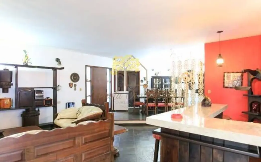 Foto 2 de Casa com 4 quartos à venda em Sao Jose Dos Campos - SP