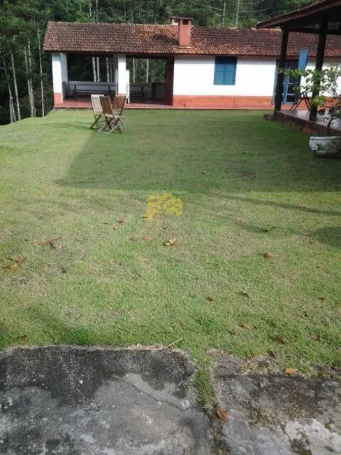 Foto 4 de Chácara com 3 quartos à venda em Sao Jose Dos Campos - SP