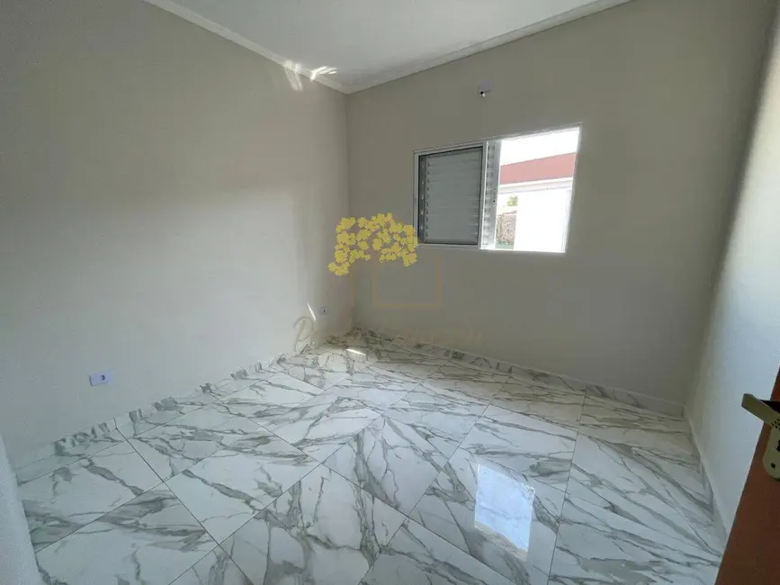 Foto 4 de Casa com 3 quartos à venda, 78m2 em Itanhaem - SP