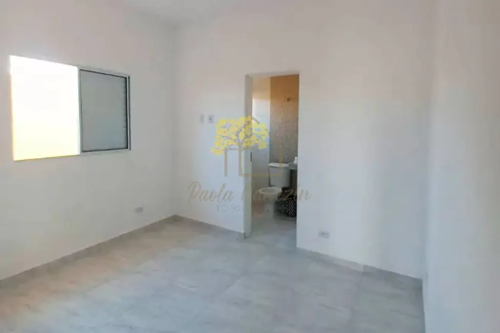 Foto 5 de Casa com 2 quartos à venda, 63m2 em Itanhaem - SP