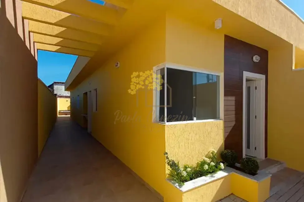 Foto 6 de Casa com 2 quartos à venda, 63m2 em Itanhaem - SP